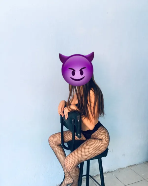 ANNAGDLT Avatar Bg