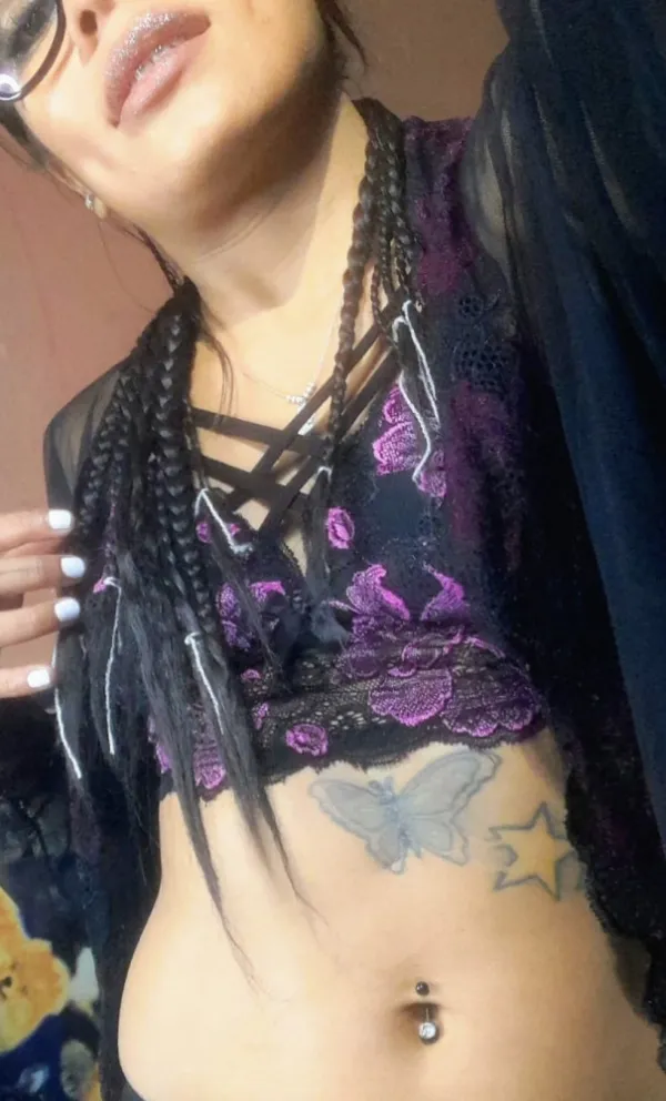 Karen Avatar Bg