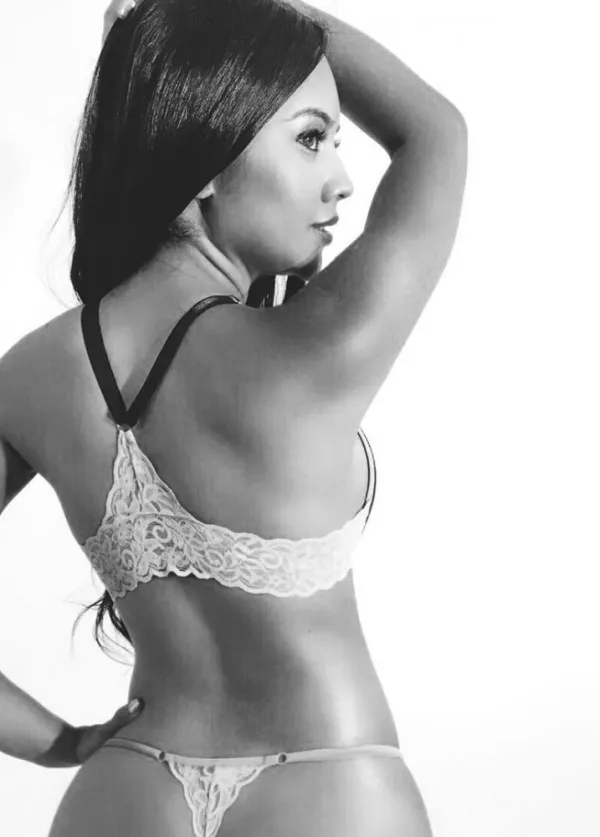 MARIA Avatar Bg
