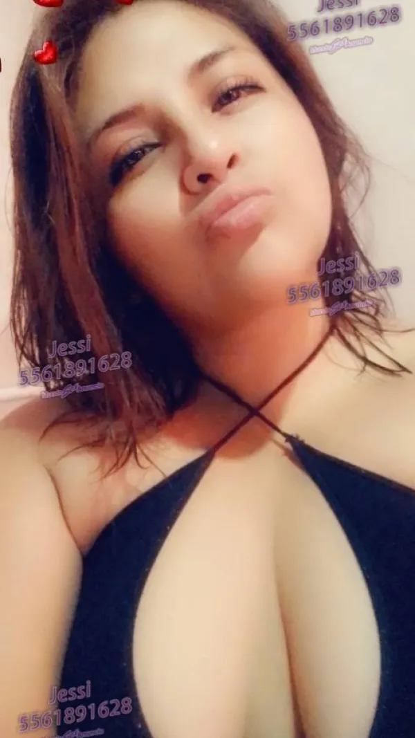 Rubí Avatar Bg