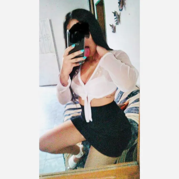 Esmeralda Avatar Bg