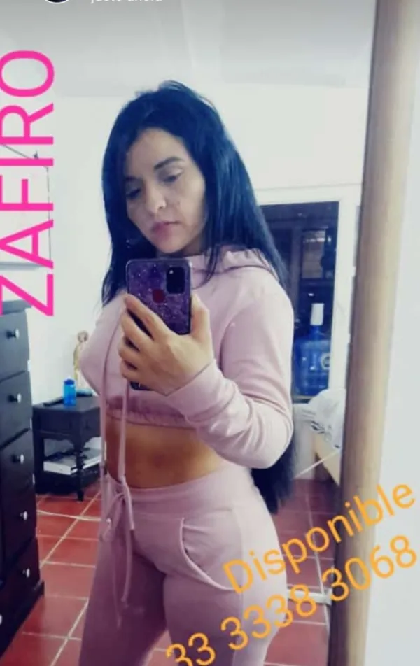 Zafiro Avatar Bg