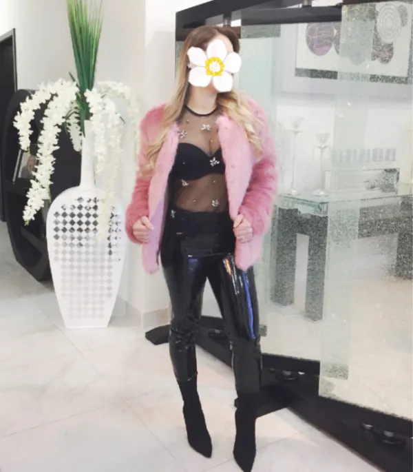 Adrienne Avatar Bg