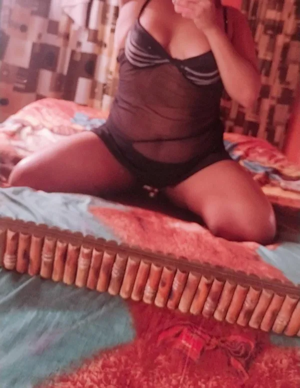 Laisha Avatar Bg