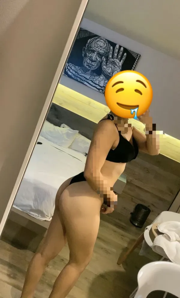 Hot Girl 69 Avatar Bg