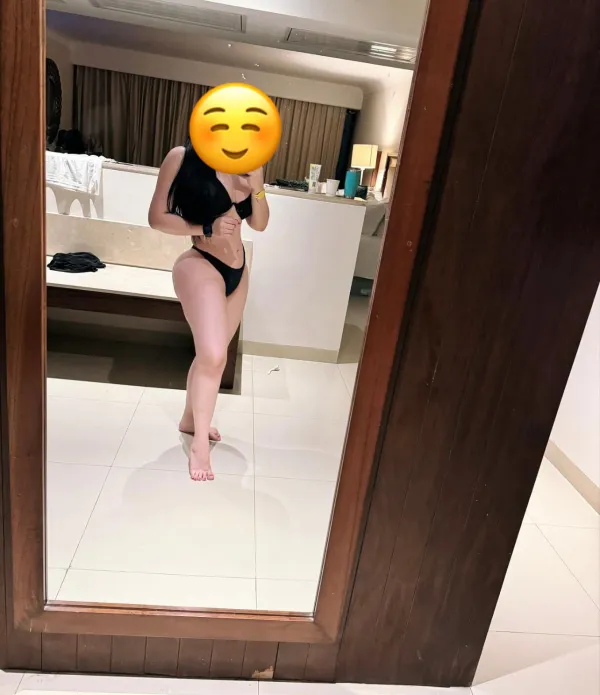 Hot Girl 69 Avatar Bg