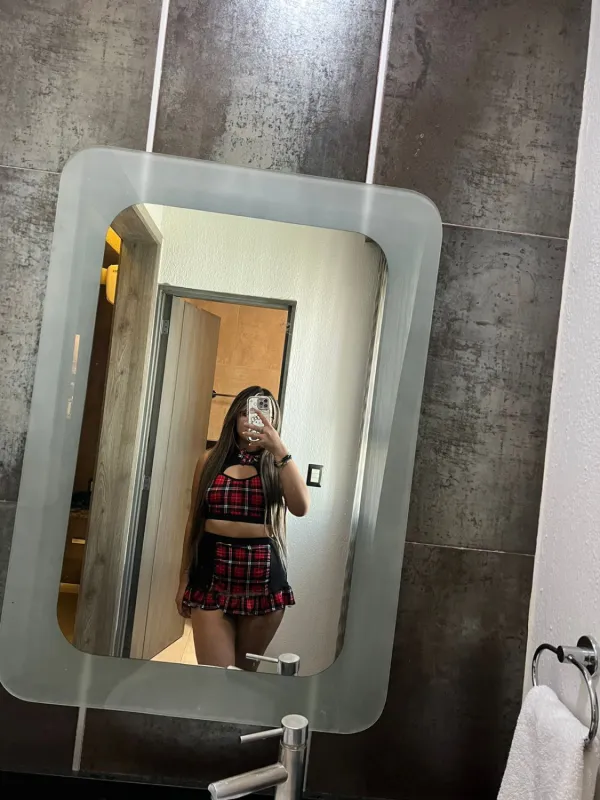 Hot Girl 69 Avatar Bg