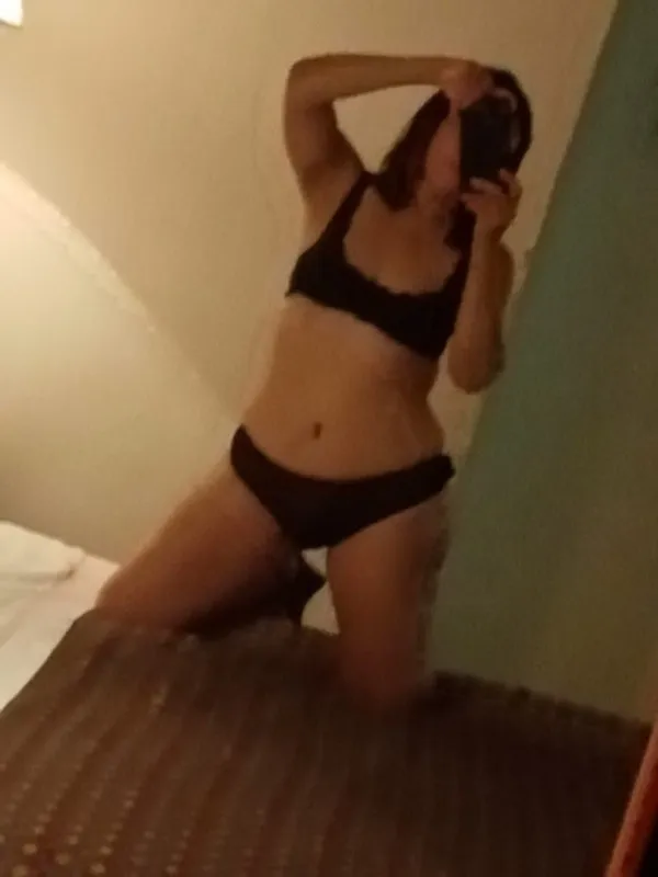Kamila Avatar Bg