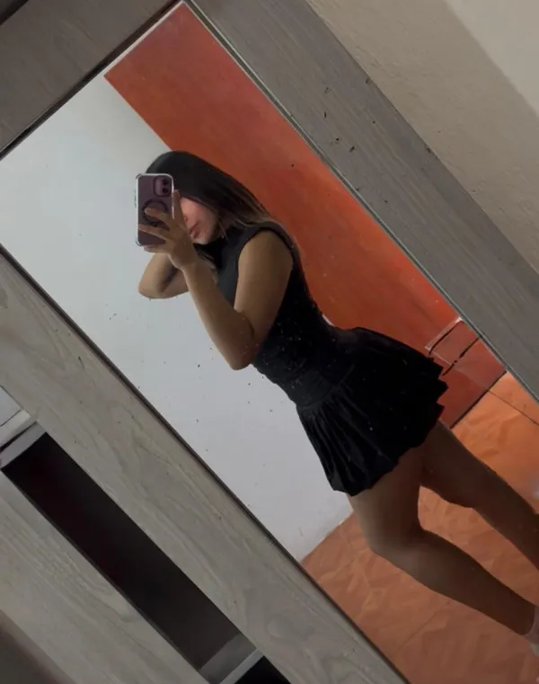 Calientes Avatar Bg