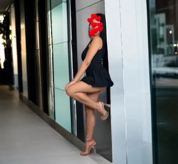Ivana Avatar Bg