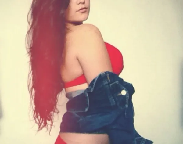 NADIA Avatar Bg