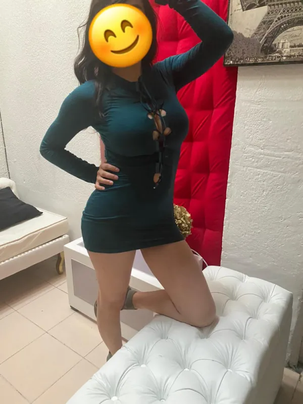 CAMILA Avatar Bg