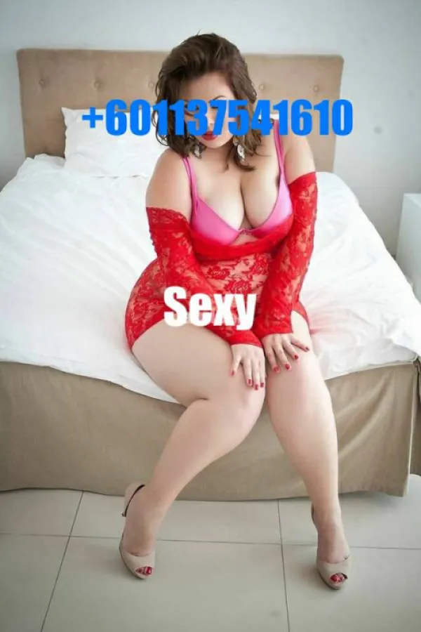 Sarah34 Avatar Bg