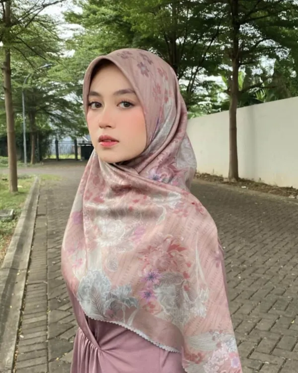 Outcall KL Escort Avatar Bg