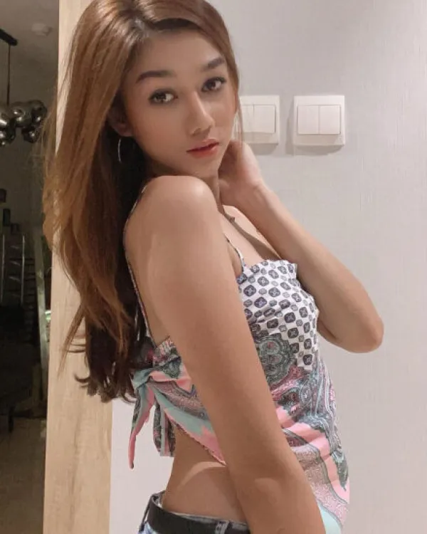 Outcall KL Escort Avatar Bg