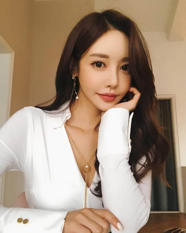 Outcall KL Escort Avatar Bg