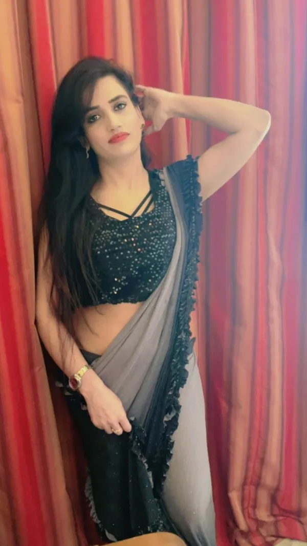 Sarakhan79760404 Avatar Bg