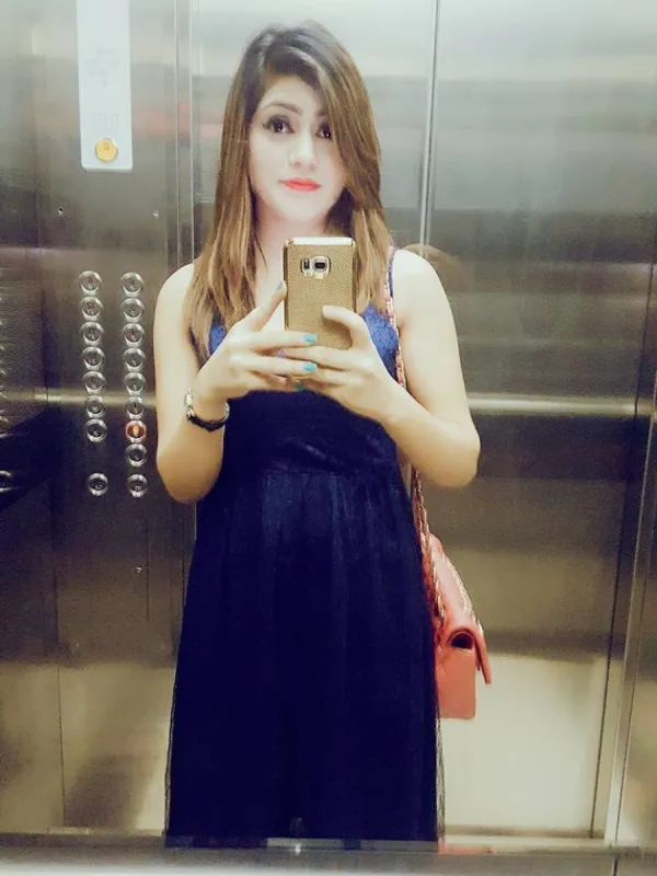 Naina Avatar Bg