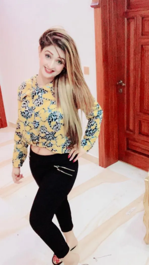 Naina Avatar Bg