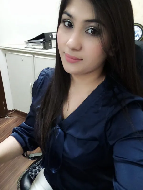 Naina Avatar Bg