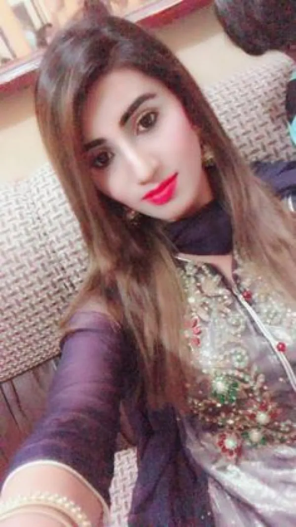Naina Avatar Bg