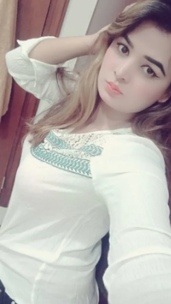 Naina Avatar Bg