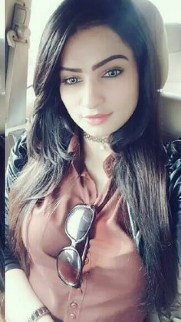 Naina Avatar Bg
