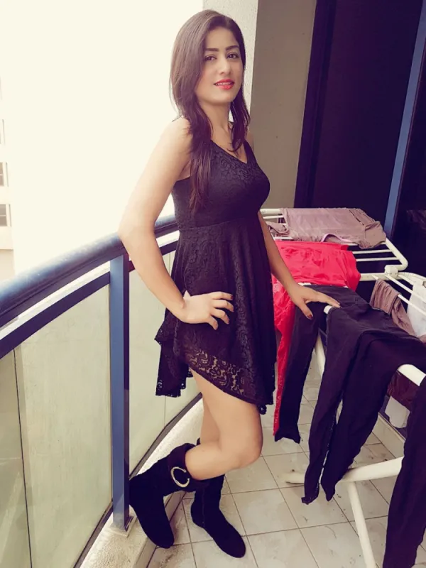 Naina Avatar Bg