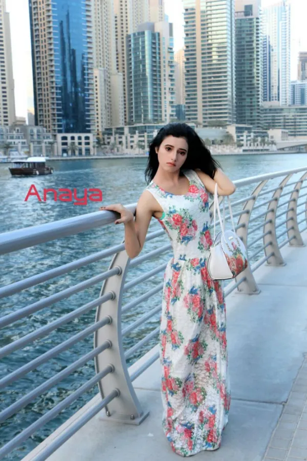 Naina Avatar Bg