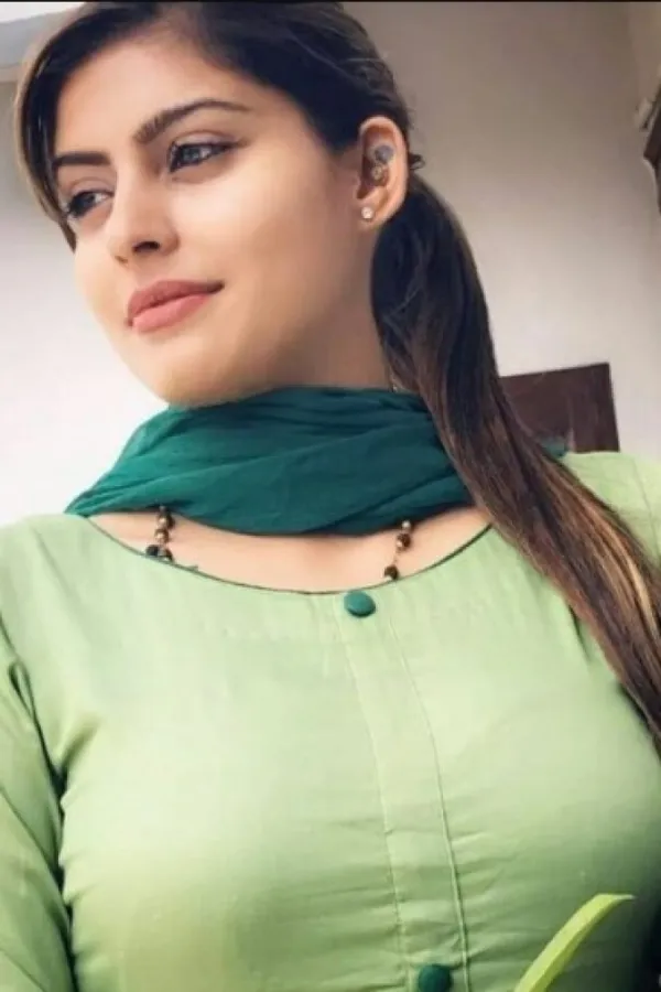 Naina Avatar Bg