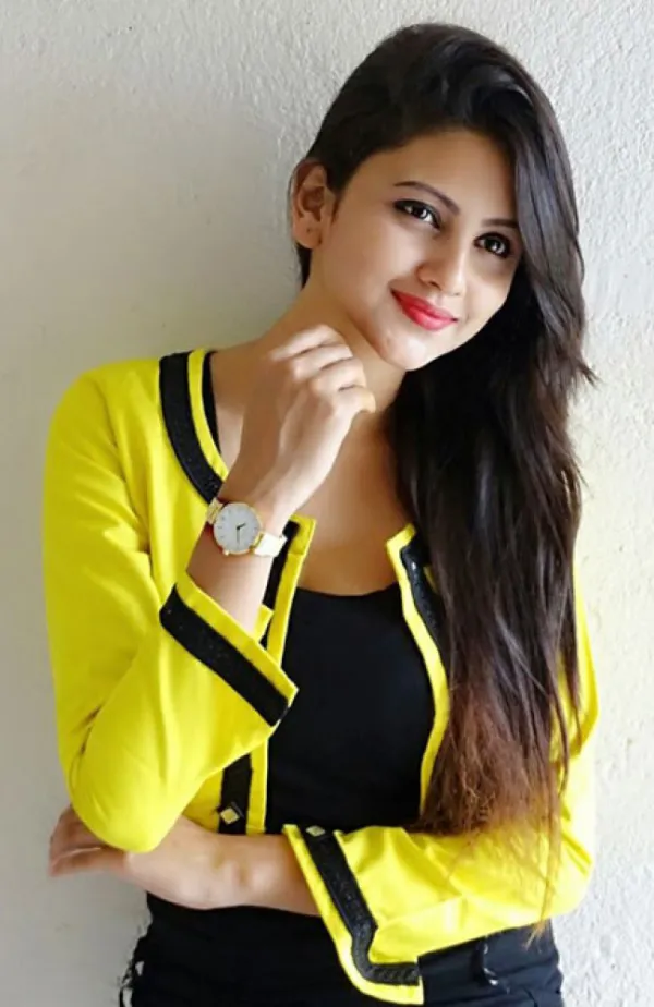 Naina Avatar Bg