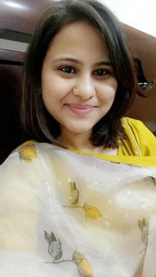 Naina Avatar Bg