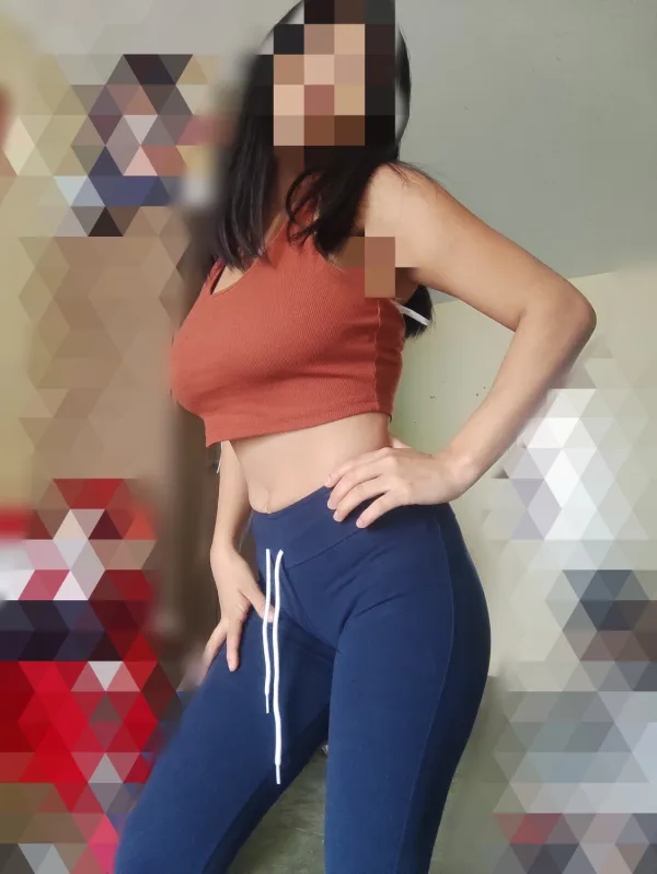 Lucy 19 Avatar Bg
