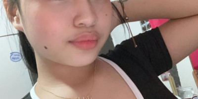 I'm student Samantha available for walk and vcs massage gfe dm now babe