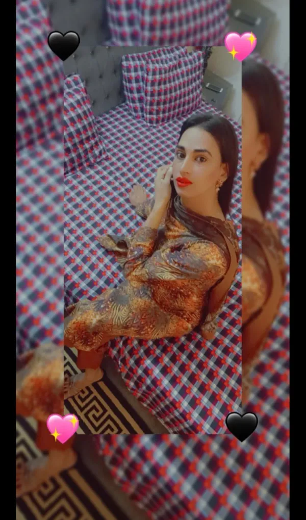 Mahnoor Avatar Bg