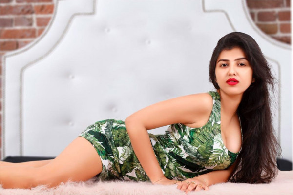 Escort girls Karachi