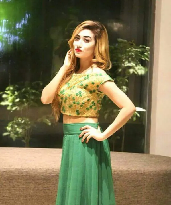 Escorts In Karachi Avatar Bg
