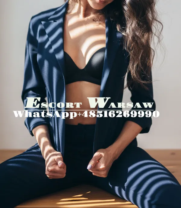 EscortWarsaw Avatar Bg