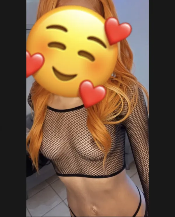Yamilette Avatar Bg