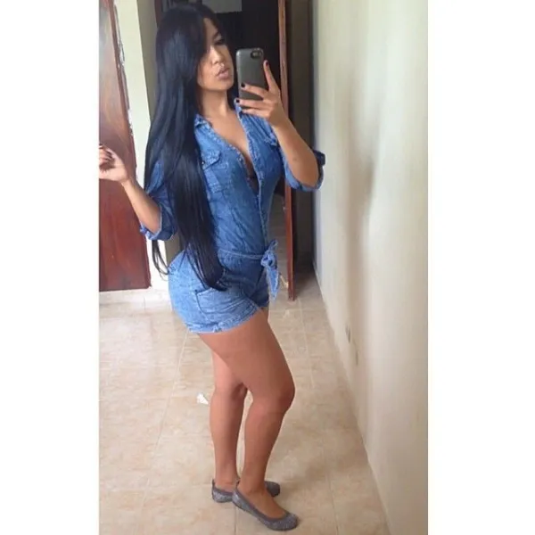 Caty Avatar Bg