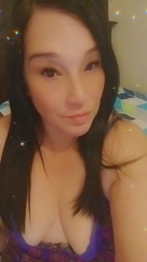 Zoe Alondra Avatar Bg