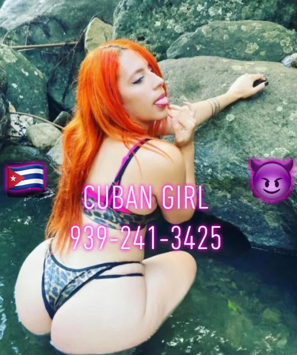 Rubí Avatar Bg