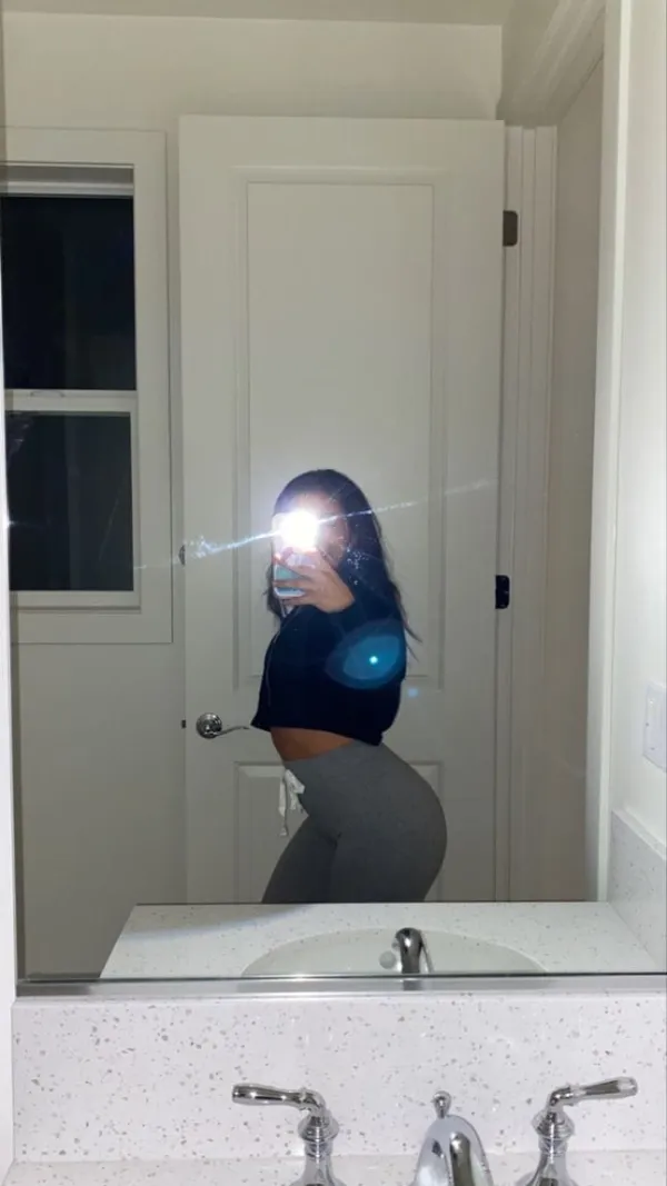 La Perra De Tu Marido Avatar Bg