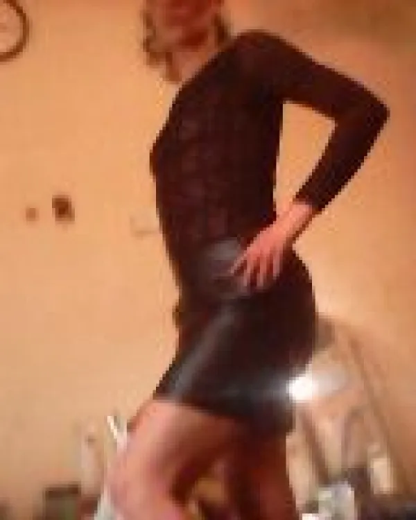 Caty Avatar Bg
