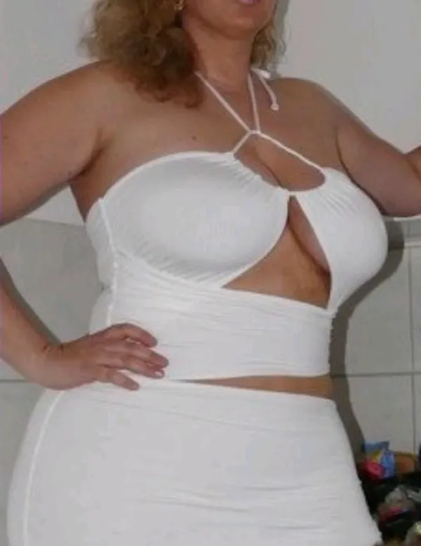 Lena Avatar Bg