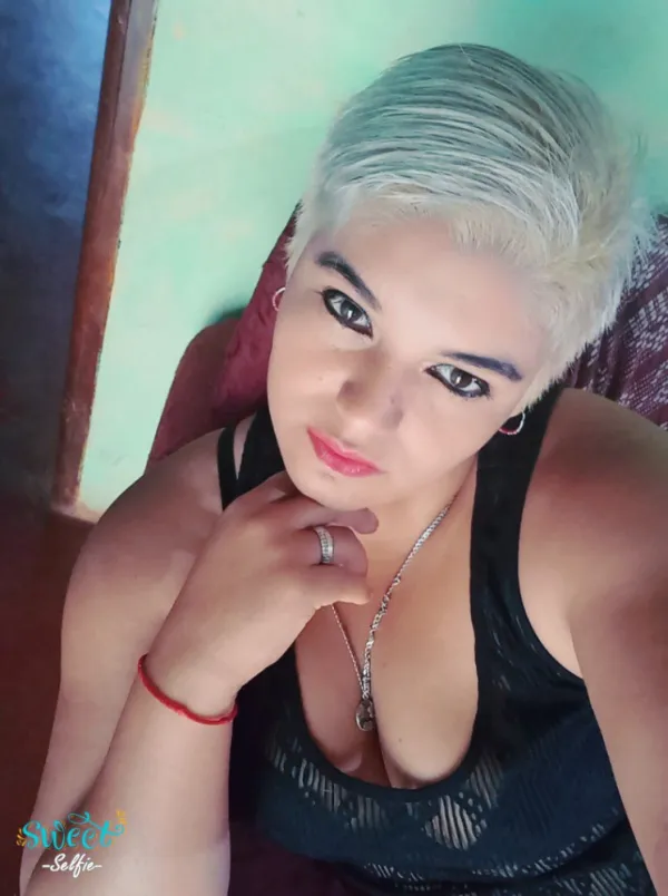 Rosa Avatar Bg
