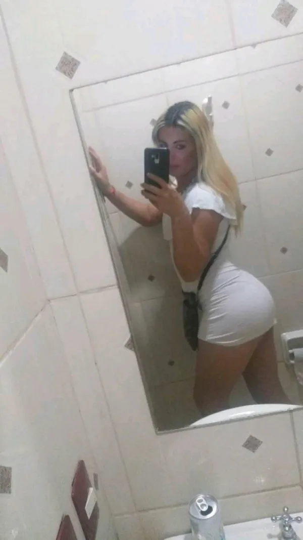 Leydy Travesti Pijon Avatar Bg