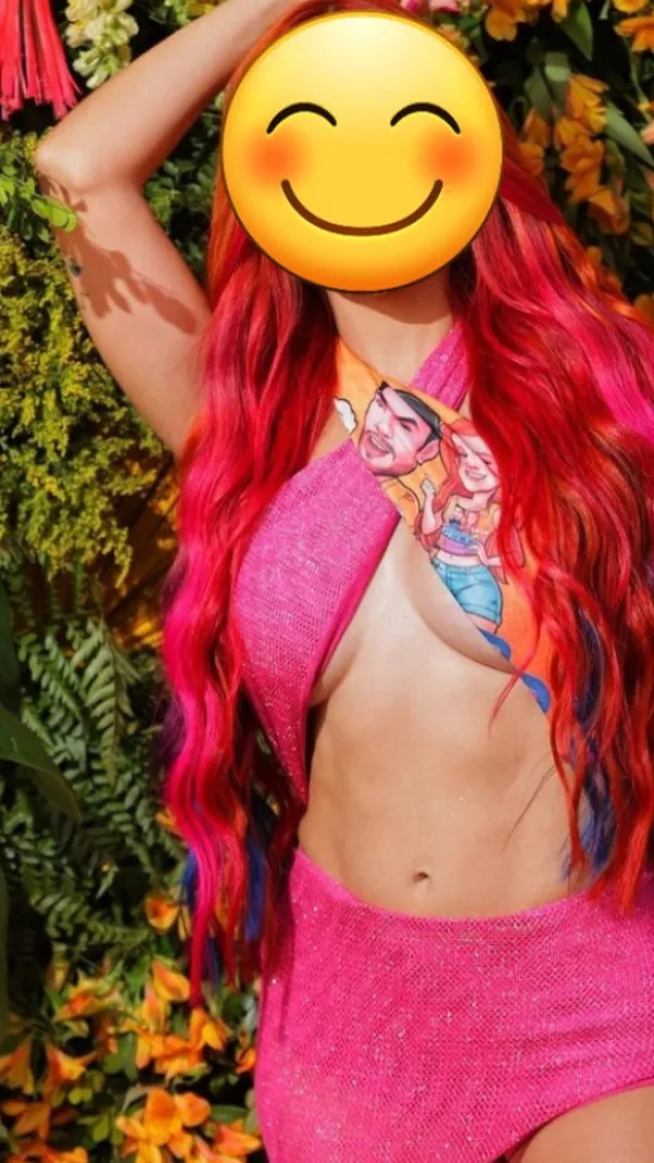 Lizz Avatar Bg
