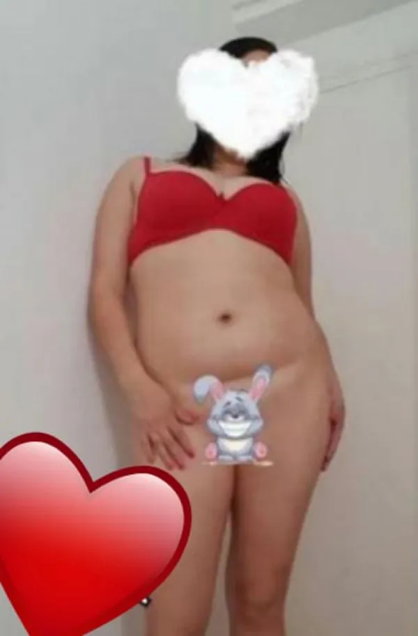 Camila Avatar Bg