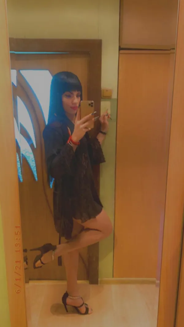 Dayana Avatar Bg